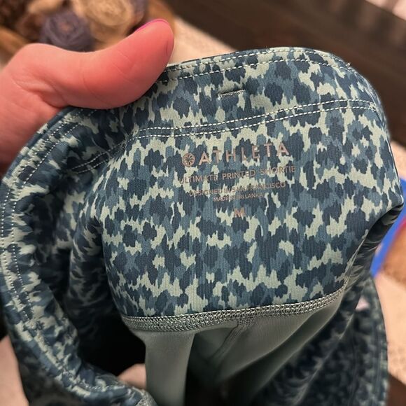 Athleta Teal Blue Ultimate Printed Shortie - Picture 7 of 8